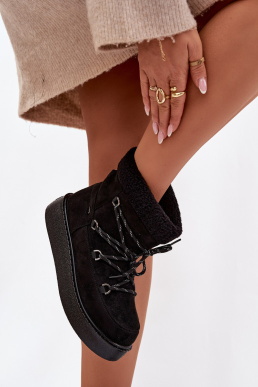 nööpidega lumesaapad  platvormtalla ja stiilsete detailidega Must Roselya