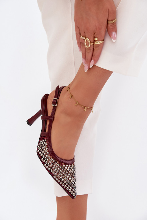 Kõrge kontsaga kingad nittide ja bordoo värviga Selinna