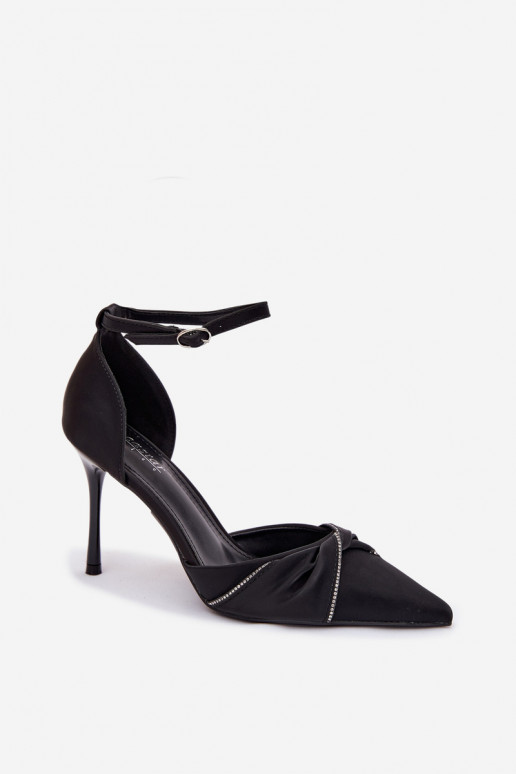 kõrge kontsaga säravate kristallidega Must Katlina