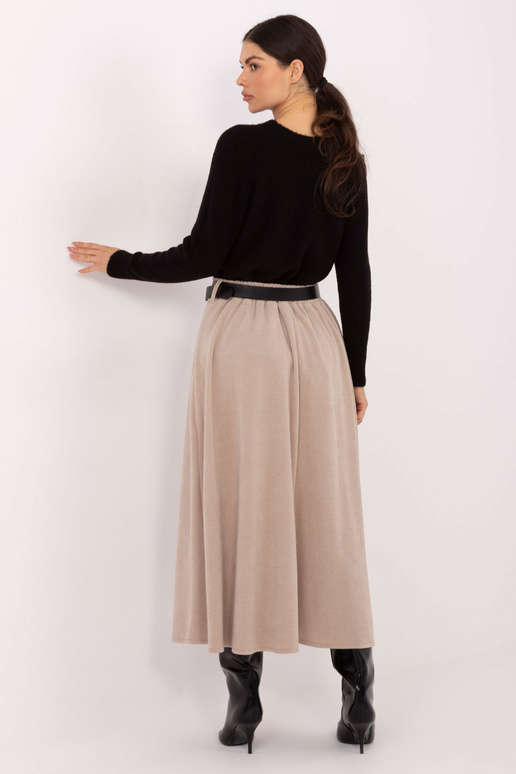 Hele liivakarva seelik