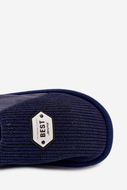 Plätud  Z Naszywką tumesinist värvi Presine