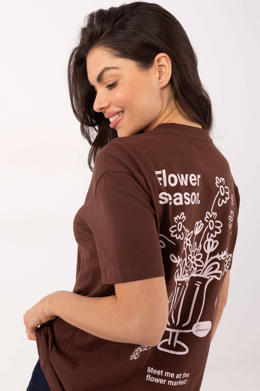 Tumedat pruuni värvi T-särk