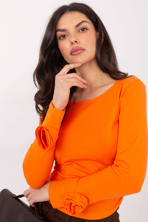Oranžiline pluus