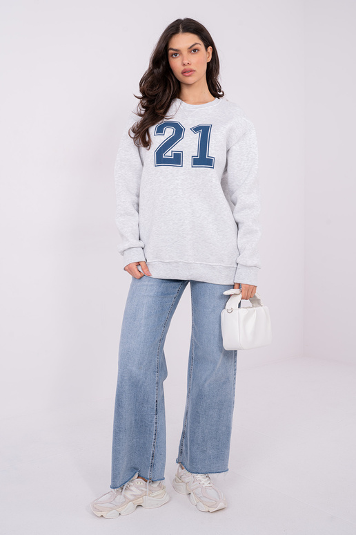 Sinine vabaaja pluus helehalliga