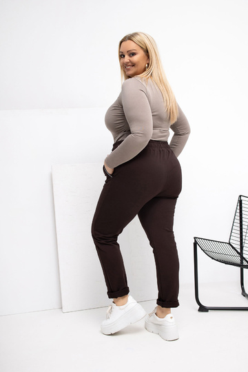 Tumespruunid spordipüksid 2