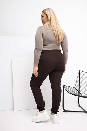 Tumespruunid spordipüksid 2