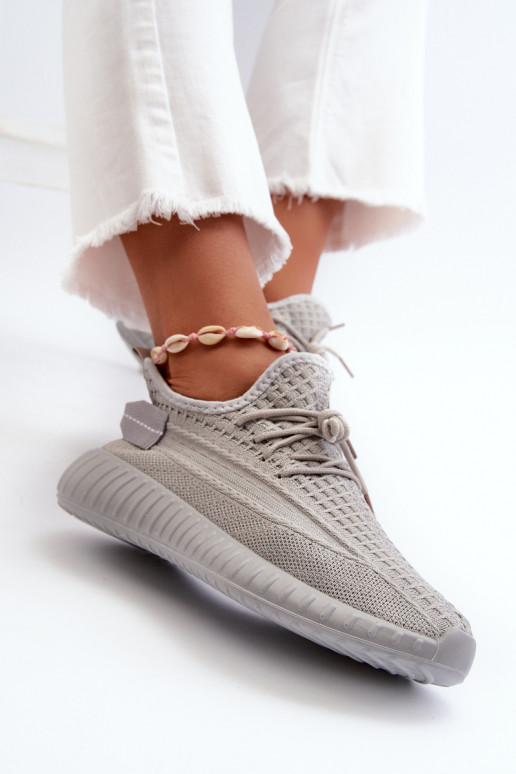 Riidest  spordijalatsid  Halli värvi Nelmarie