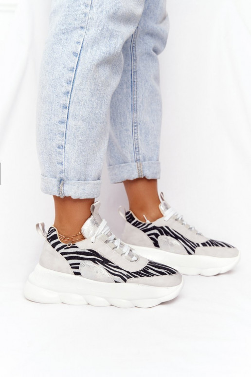  Sportliku stiiliga jalanõud platvormiga Lu Boo Halli värvi