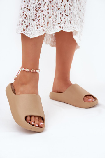 Kerged rannaplätud naiste plätud beeži värvi Rivasol