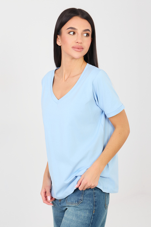 Lühikeste varrukatega helesinine T-särk