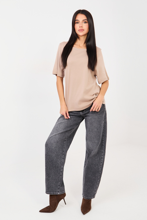 Tumeliivakarva T-särk