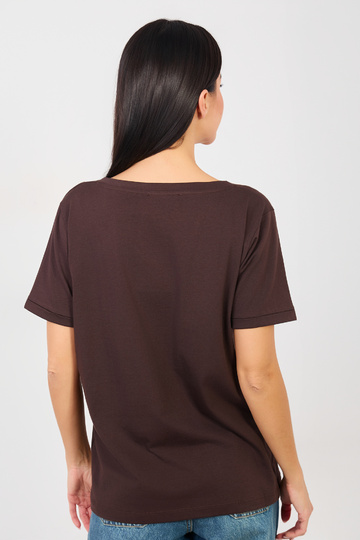 Tumepruunid T-särgid