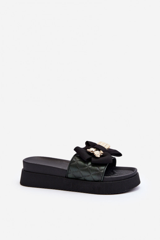  Sussid lipsukesega i m Must Katterina