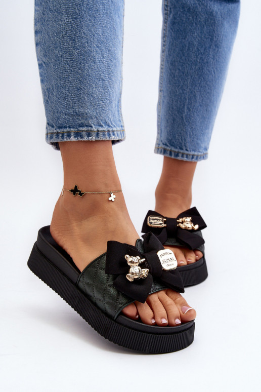  Sussid lipsukesega i m Must Katterina