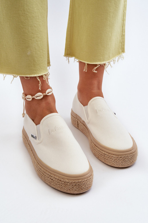 Naistesaapad Slip-On  Lee Cooper LCW-24-44-2430