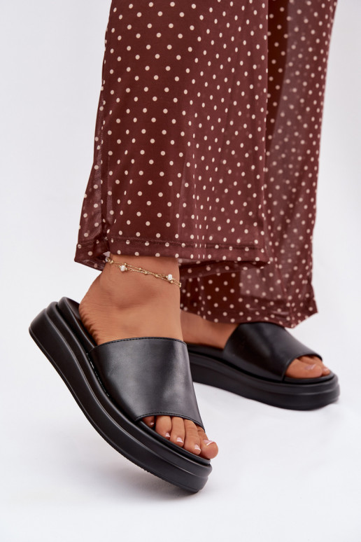 naiste plätud platvormiga Must Tanelisse