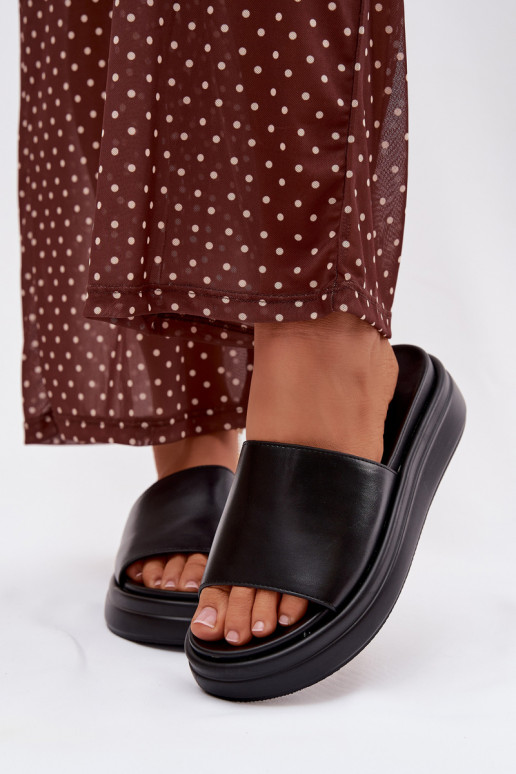 naiste plätud platvormiga Must Tanelisse