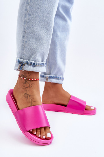   Sussid tumeroosad värvi Rolien