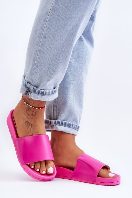   Sussid tumeroosad värvi Rolien