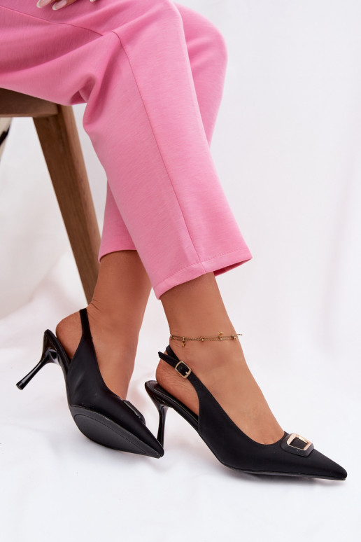 kõrge kontsaga kingad  kaunistustega Must Palerine