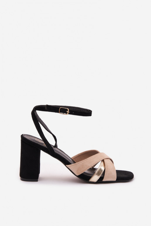 Naistesandaalid Triipudega owe Must Karilora