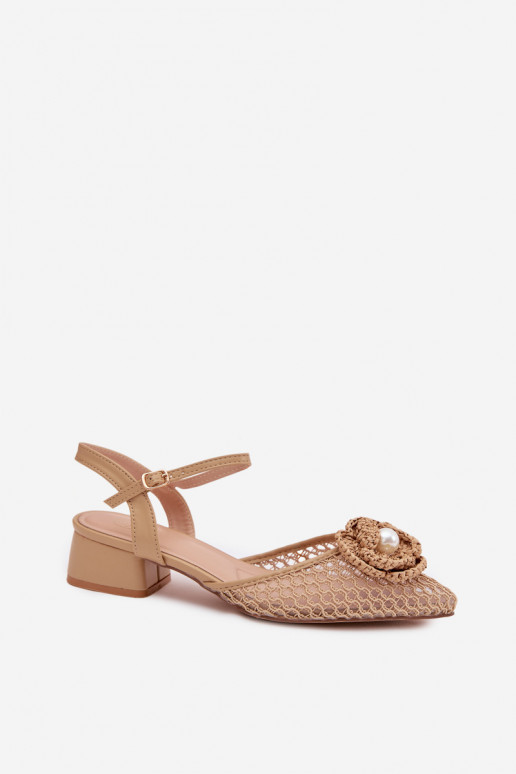 Naistesandaalid   Detalem beeži värvi Vionessa