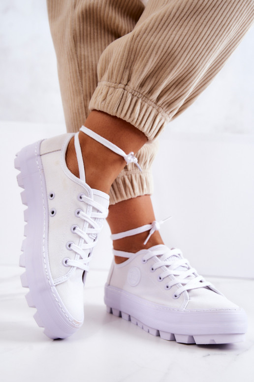 Naistesaapad platvormiga BIG STAR JJ274488 valget värvi