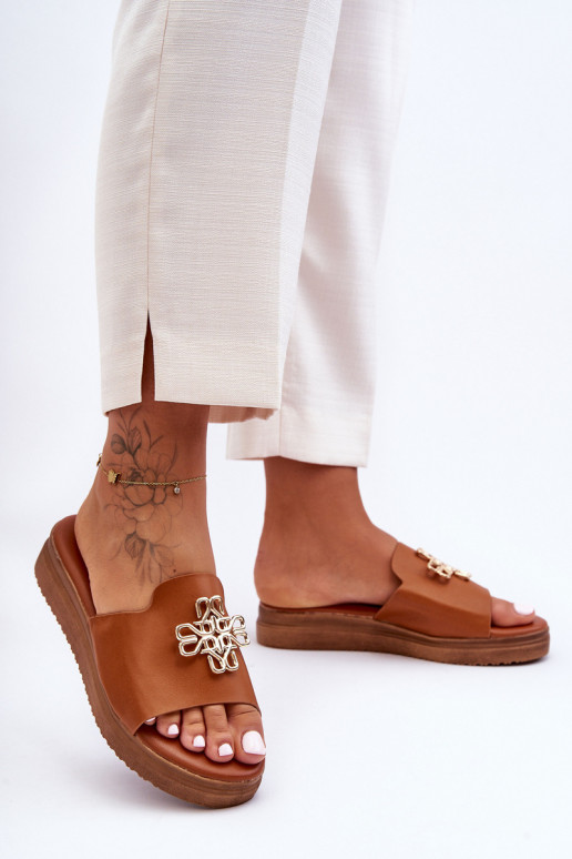    Sussid platvormiga  pruunid värvi Azera