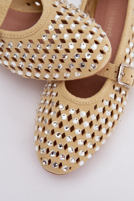 Baleriinad   säravate kristallidega I em Kollased Wilvessa