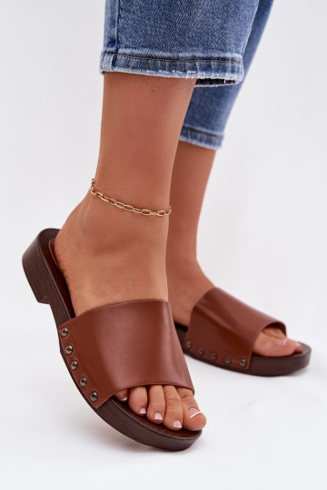 naiste plätud neetidega laiade nööridega pruunid värvi Brinalle 2