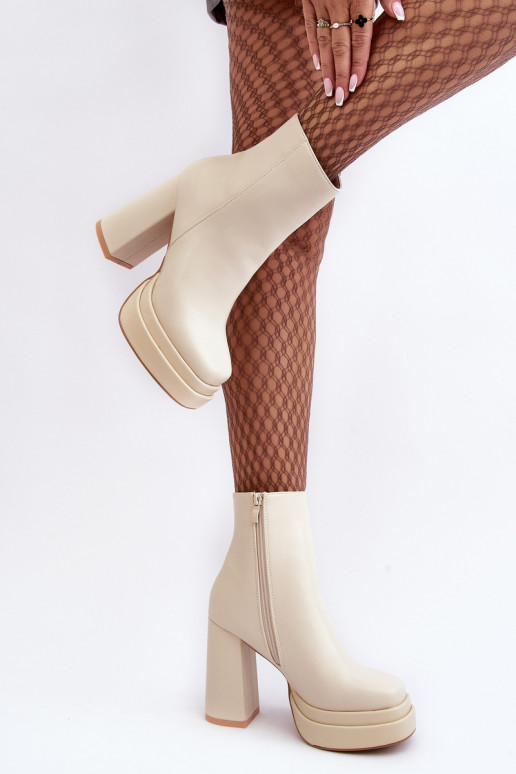  Naiste poolsaapad   Elevandiluu värvi Sandstra