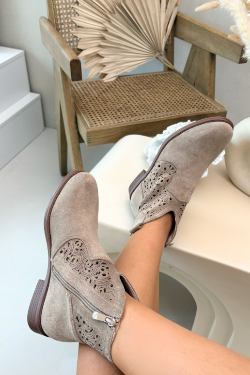 Saapad  laiade nööridega S.Barski HY61-8026 beeži värvi