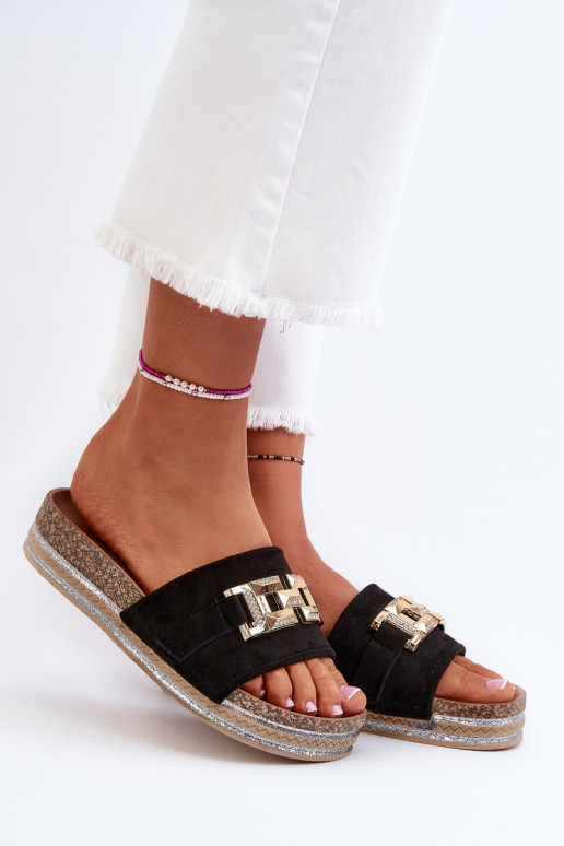 Naiste platvormsussid Must Vapireta