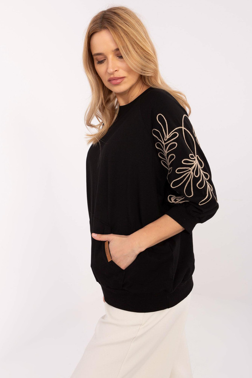Must blouse