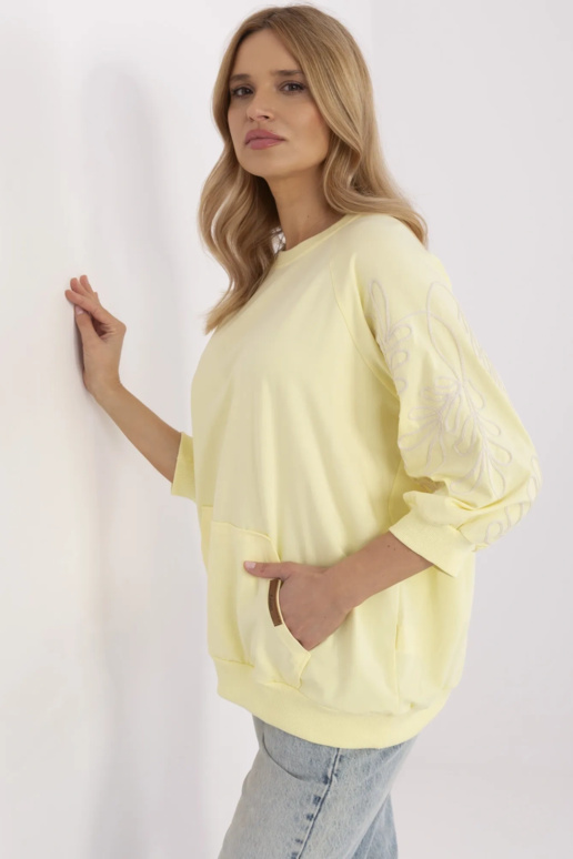Heledat kollast blouse