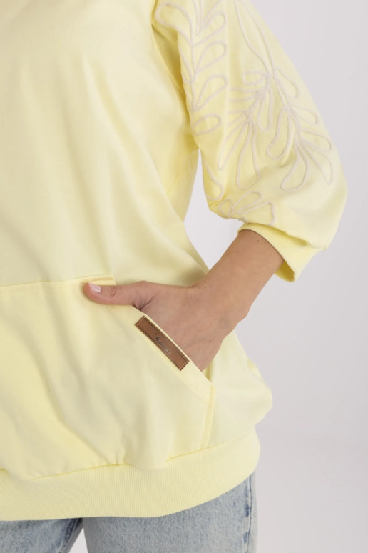 Heledat kollast blouse