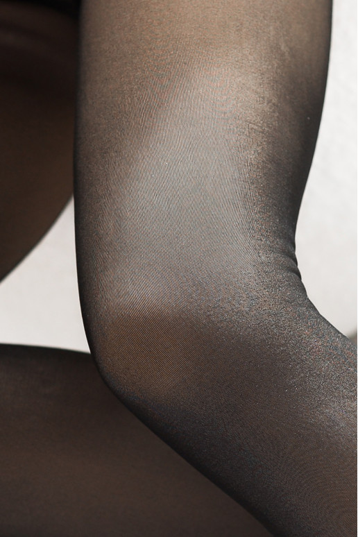 Elastsed soojad sukkpüksid külmadele päevadele - mustad