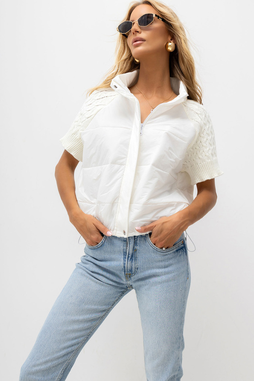 Ecru vest