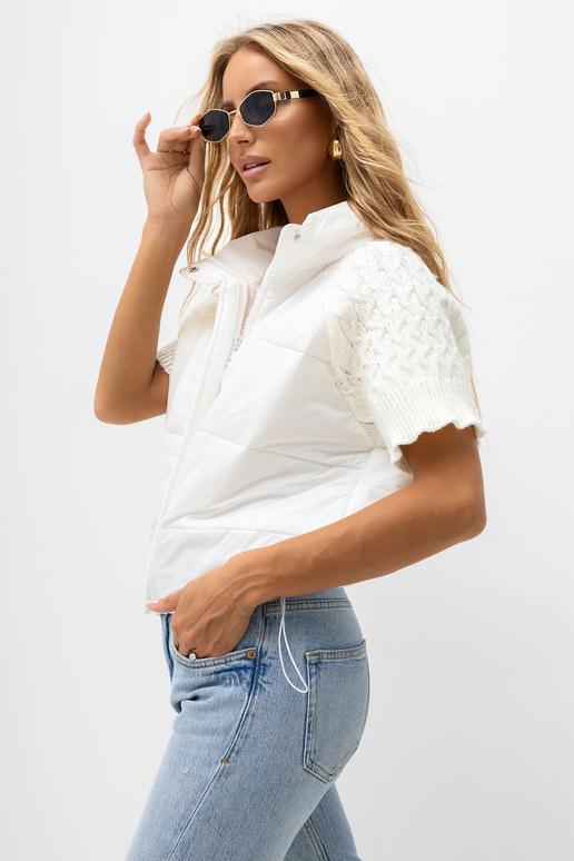 Ecru vest