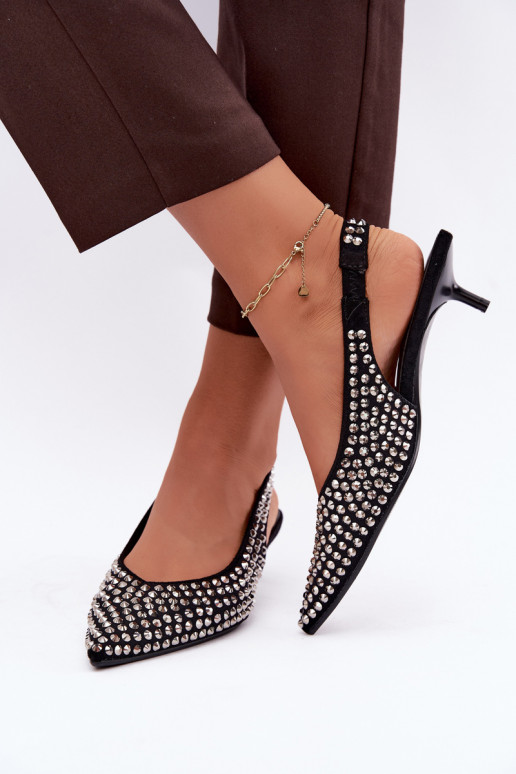 Naistesandaalid Kitten Heel neetidega Must Madden