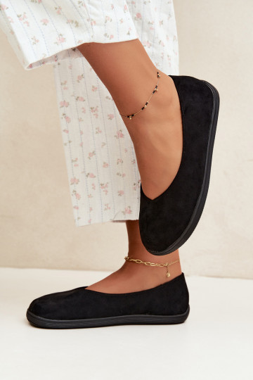 Baleriinad  Barefoot Must Hollin