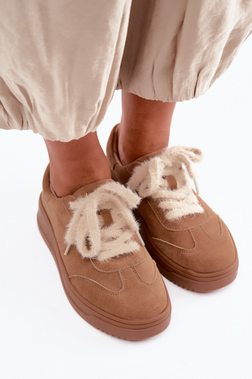 seemisnakhsed  tüüpi jalanõud Z Futrzanym m Kobbo 79655 Camel