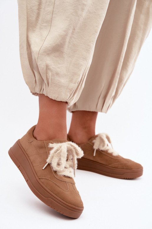 seemisnakhsed  tüüpi jalanõud Z Futrzanym m Kobbo 79655 Camel