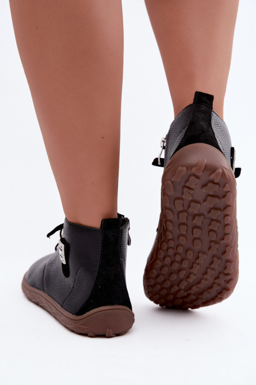   jalatsid Barefoot  Must Sireya