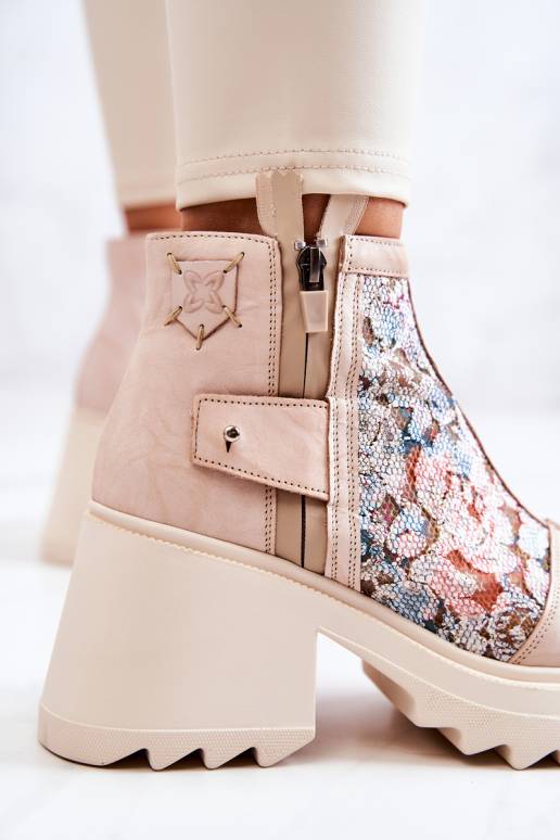 Naiste poolsaapad beeži värvi Naiste poolsaapad beeži värvi