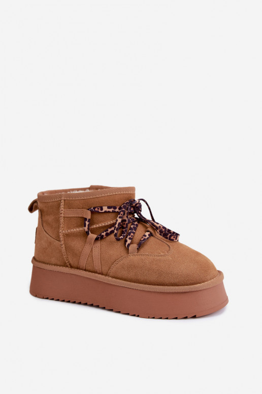   seemisnakhsed nööpidega lumesaapad platvormtalla ja stiilsete detailidega GOE UU2N4920 Camel