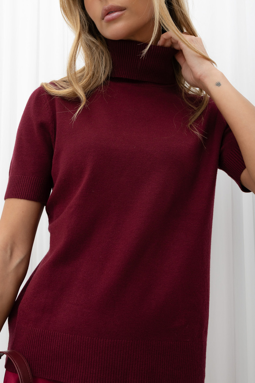 Bordo megztinis