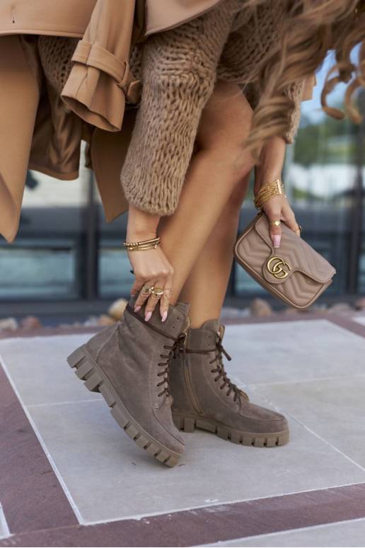 Veluurist naiste poolsaapad Nicole... Veluurist naiste poolsaapad Nicole...