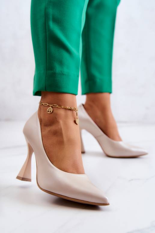 Moekad Kingad Shoes beeži värvi Moekad Kingad Shoes beeži värvi