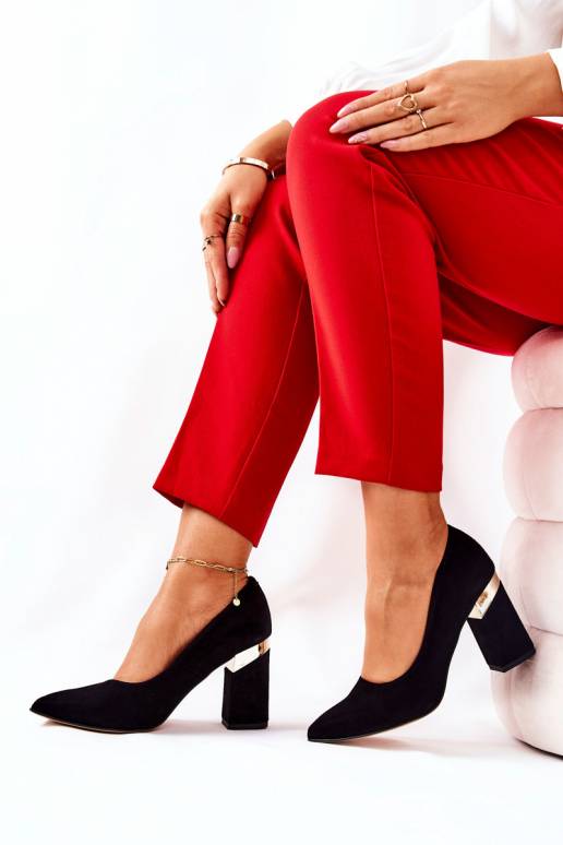 Kingad mustad Kingad mustad